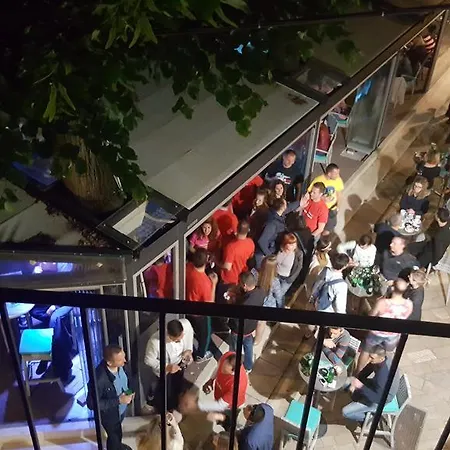 Old ゲストハウス 2*