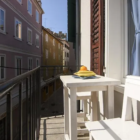 Old ゲストハウス 2*